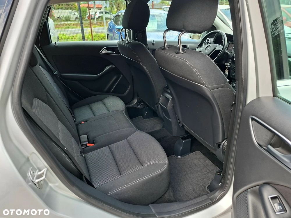 Mercedes-Benz Klasa B 180 CDI BlueEFFICIENCY Edition 1 - 25