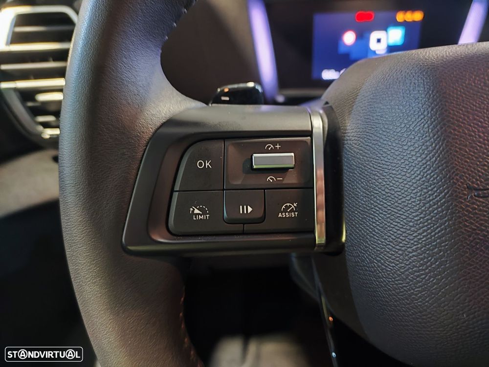 Citroën C4 X 1.2 PureTech Plus EAT8 - 12