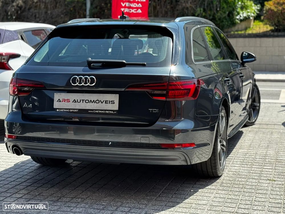 Audi A4 Avant 2.0 TDI S-line - 4