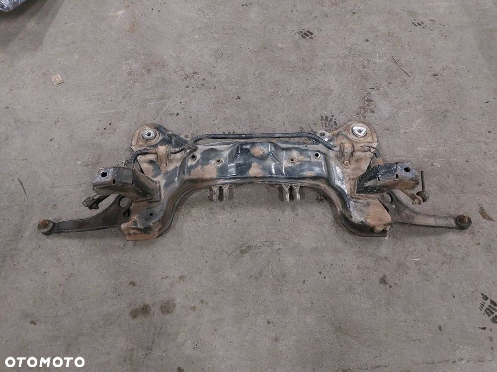 SANKI WÓZEK KOŁYSKA SILNIKA FIAT STILO I 1.9 JTD - 1