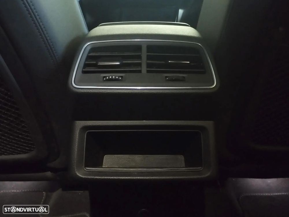 Audi e-tron 55 quattro S line - 21