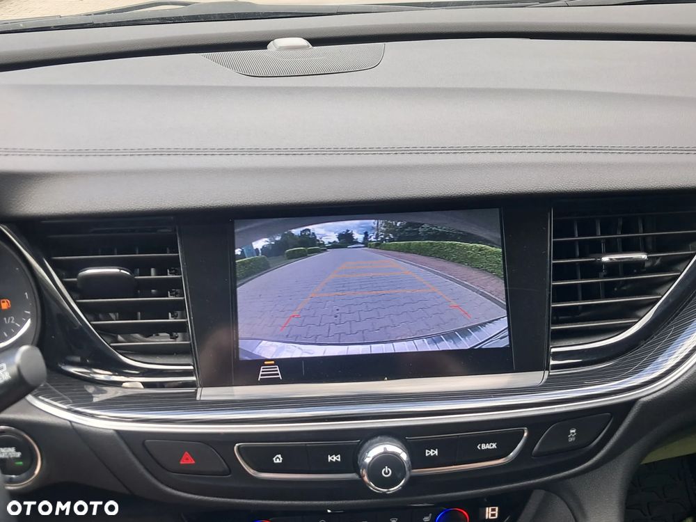 Opel Insignia 2.0 BiTurbo 4x4 Exclusive - 24