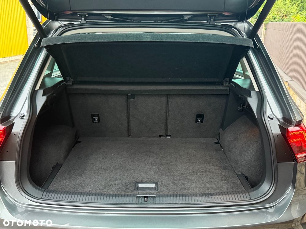 Volkswagen Tiguan 2.0 TDI SCR 4MOTION (BlueMotion Tech) Trendline - 28