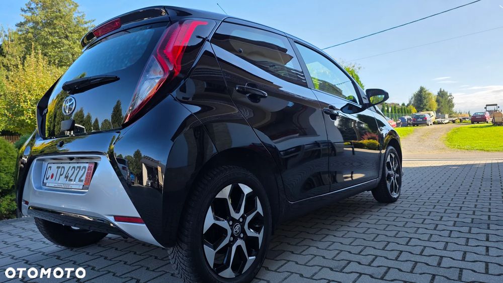 Toyota Aygo x-play club - 16
