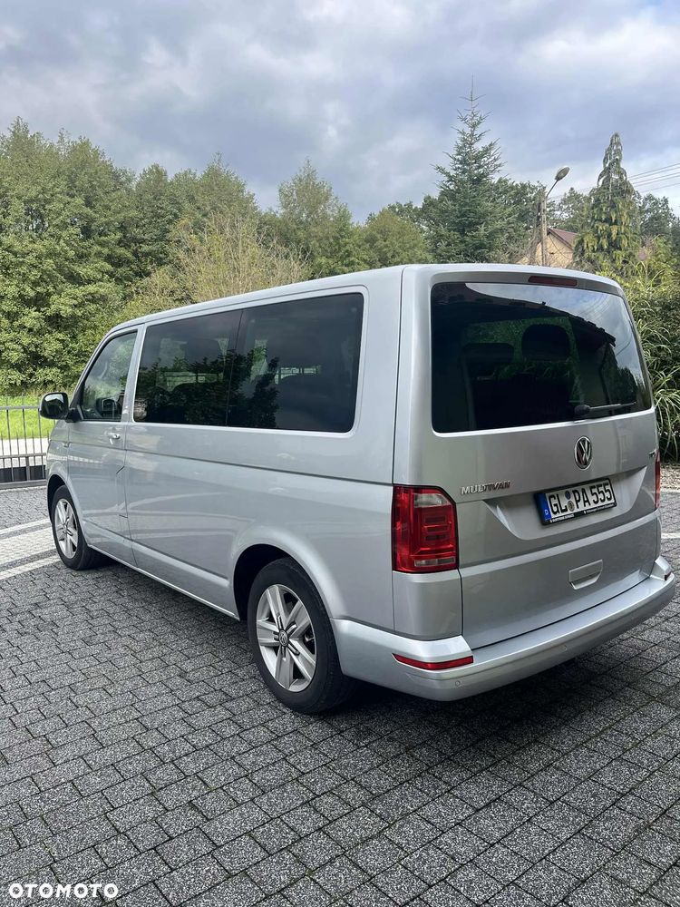 Volkswagen Multivan - 7