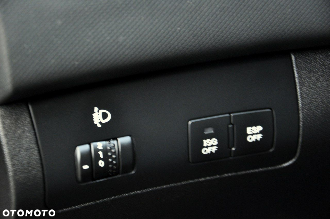 Kia Ceed 1.4 CVVT SW EX - 33