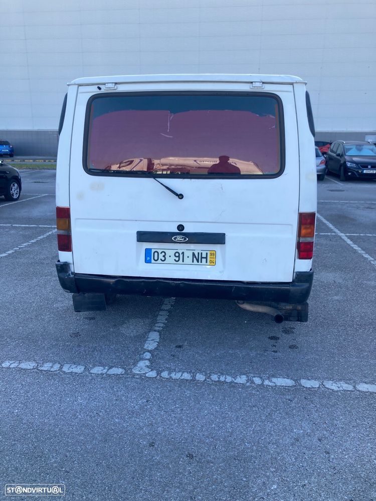 Ford Transit Tourneo 2.5 D LX Curta - 4