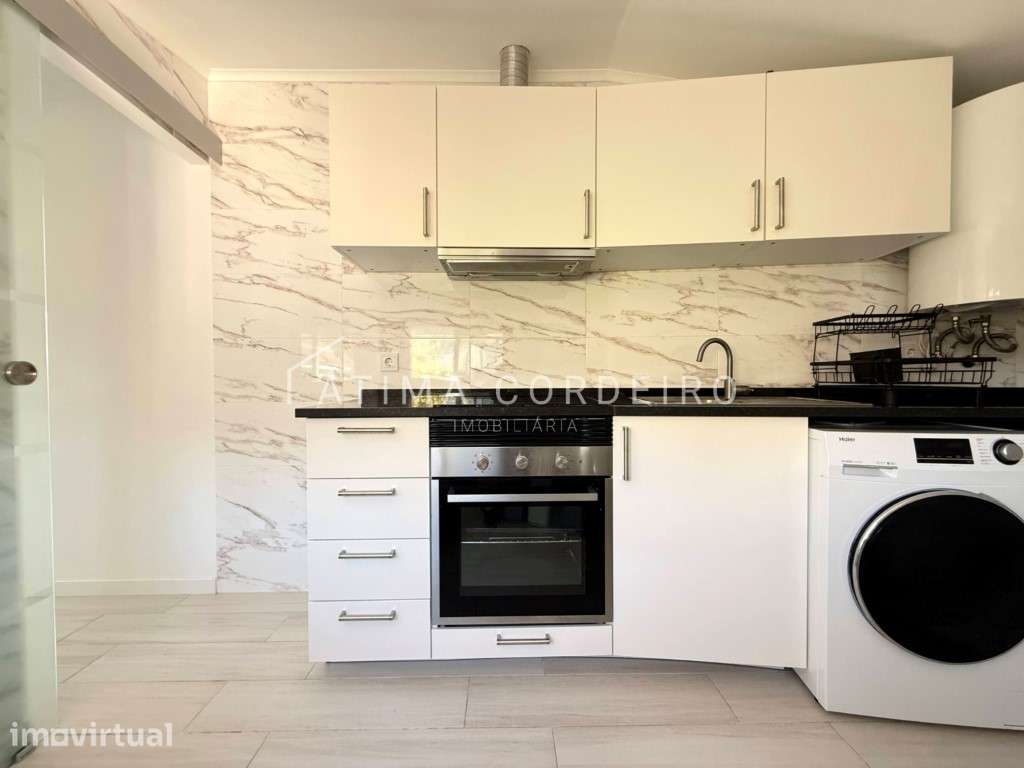 T1 recentemente remodelado Almada - Grande imagem: 2/12