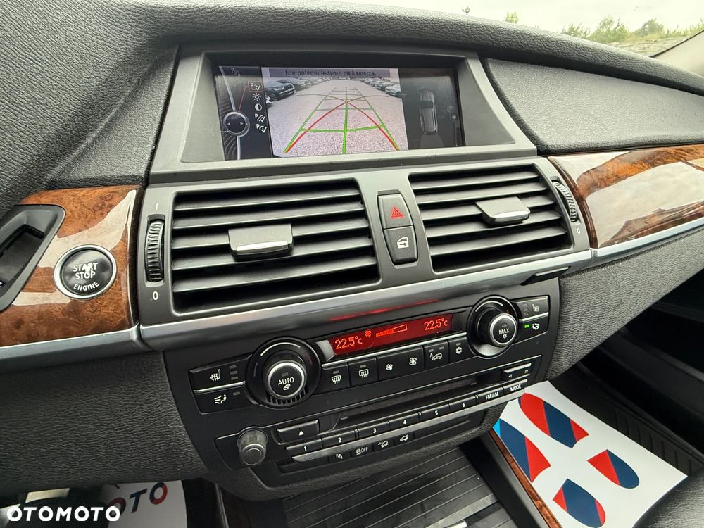 BMW X5 xDrive35i Edition Exclusive - 32