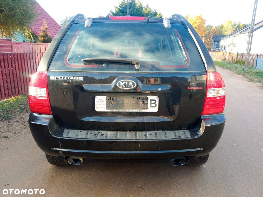 Kia Sportage 2.0 CRDI 2WD Cup - 11