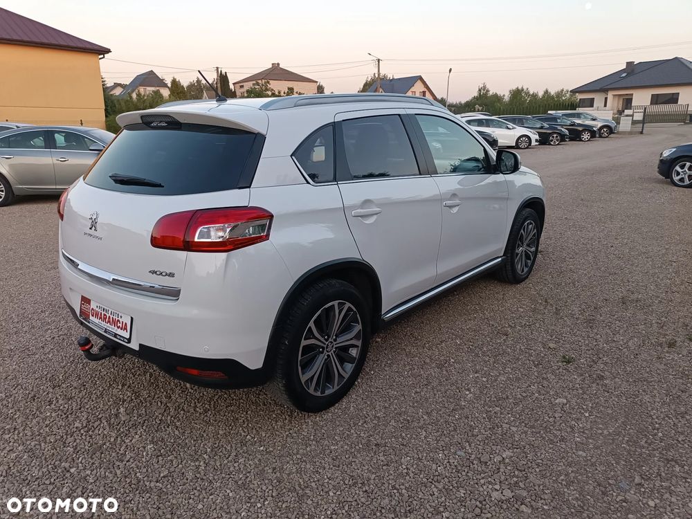 Peugeot 4008 - 12
