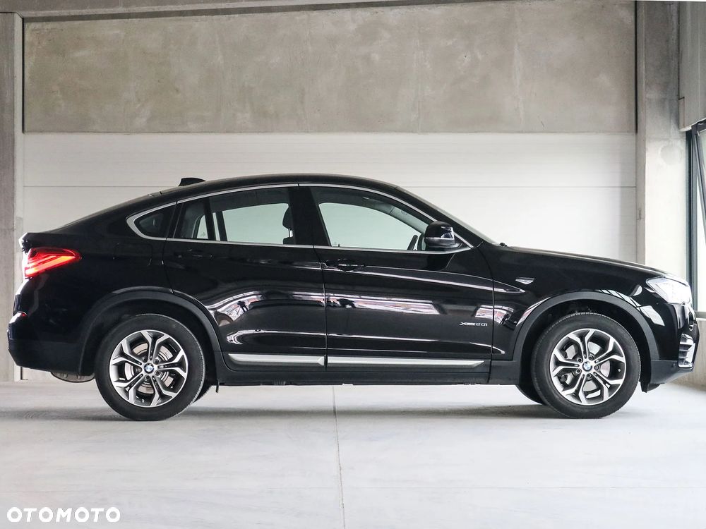 BMW X4 xDrive20i xLine - 8