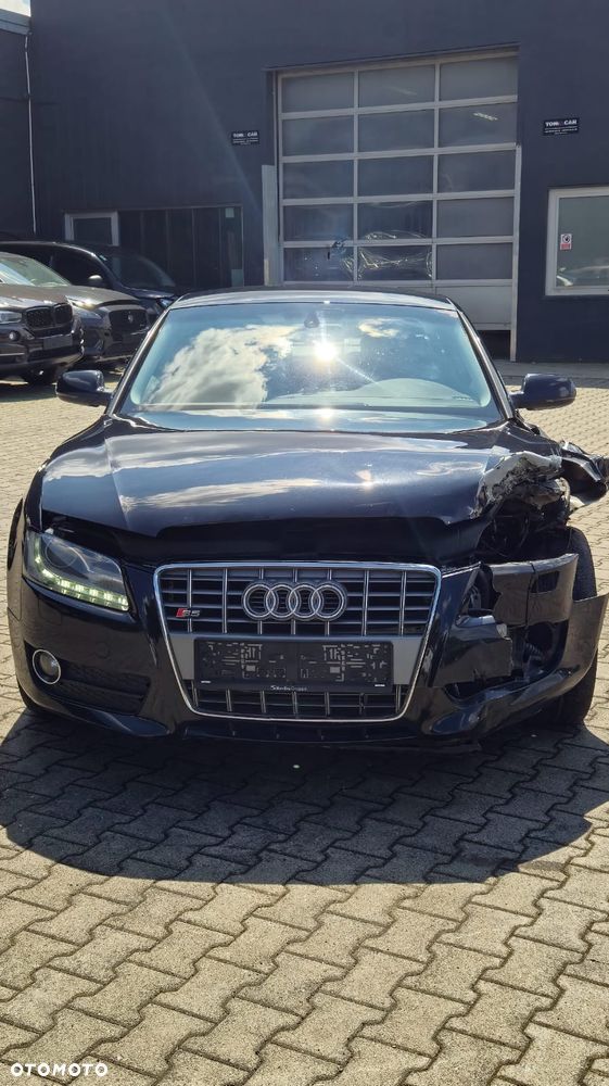 Audi A5 Coupé 2.0 TDI Ultra DPF - 3