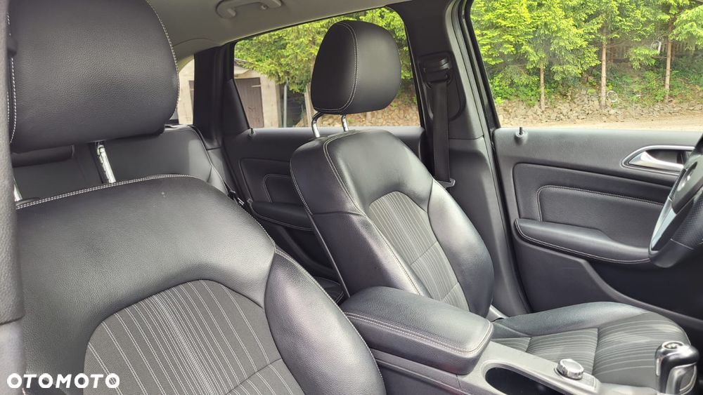 Mercedes-Benz Klasa B 180 CDI (BlueEFFICIENCY) - 10