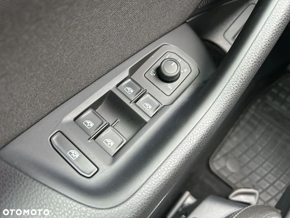Volkswagen Passat 2.0 TSI Business DSG - 21