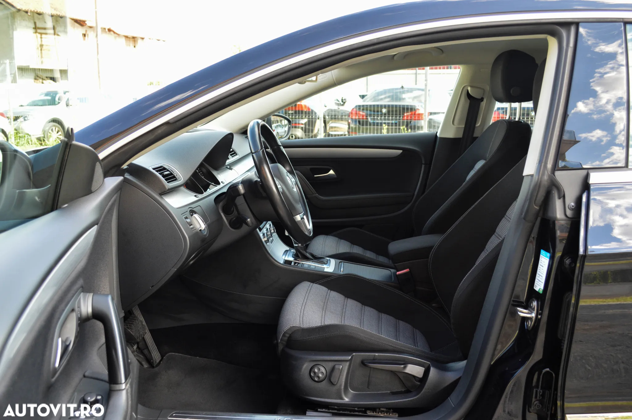 Volkswagen Passat CC 2.0 TDI BlueMotion Technology DSG - 23