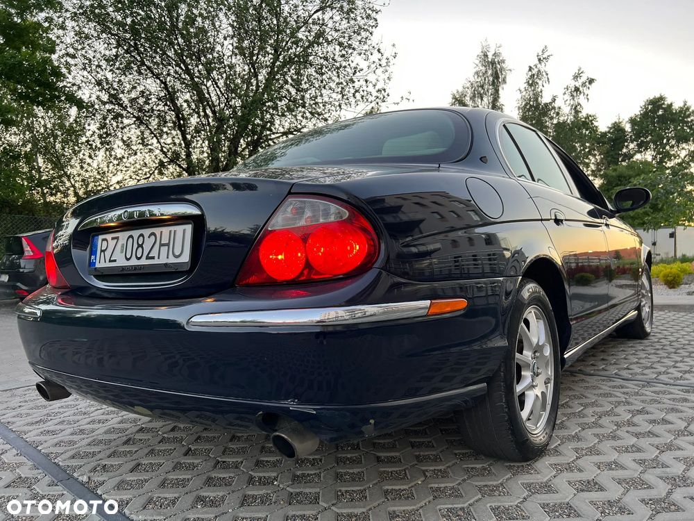 Jaguar S-Type 2.5 V6 Sport - 22