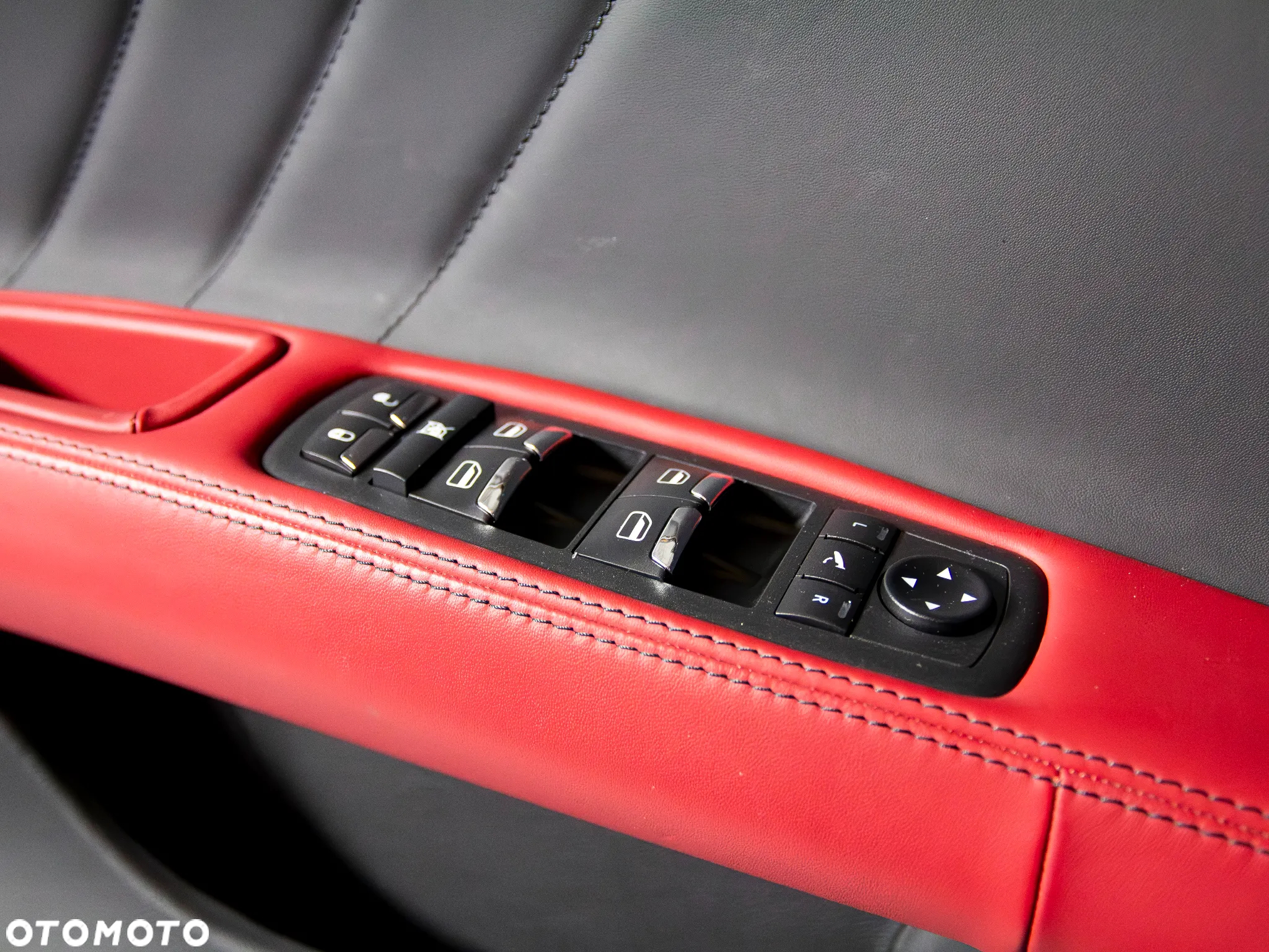 Maserati Ghibli S Q4 Modena - 21