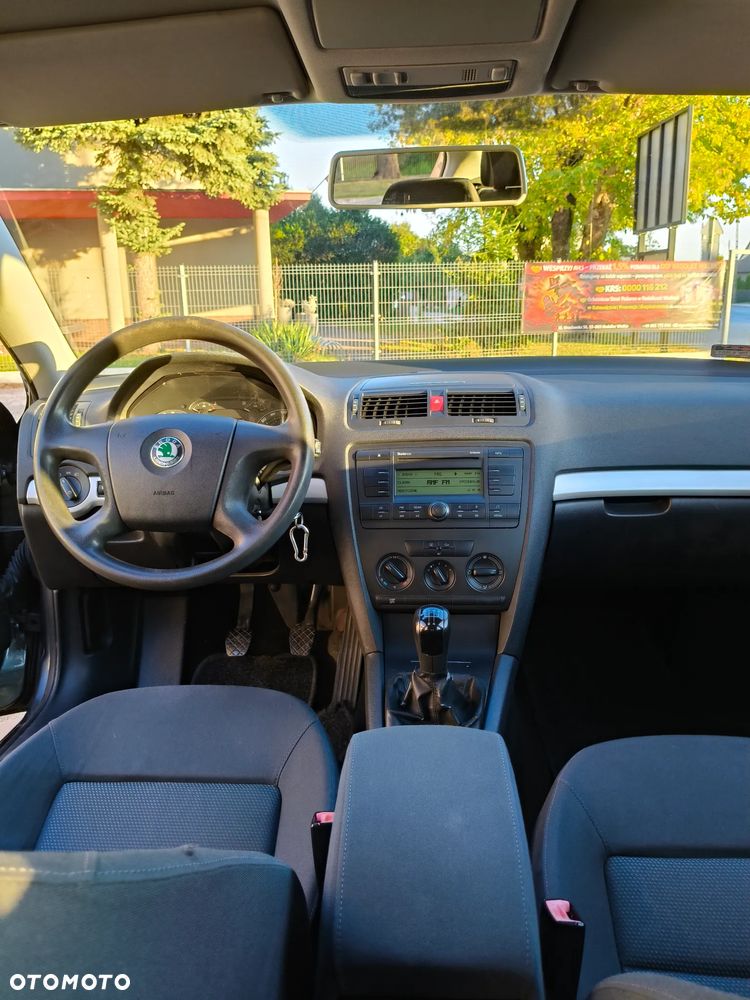 Skoda Octavia - 8