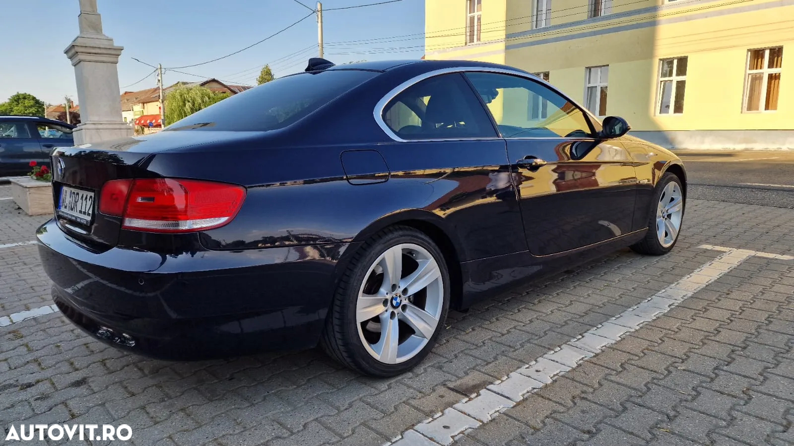 BMW Seria 3 320i Coupe Aut. - 5