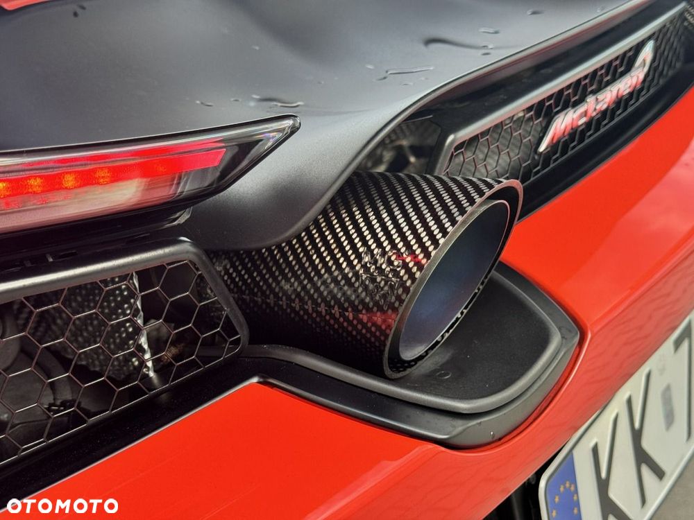 McLaren 720S Spider Performance - 20