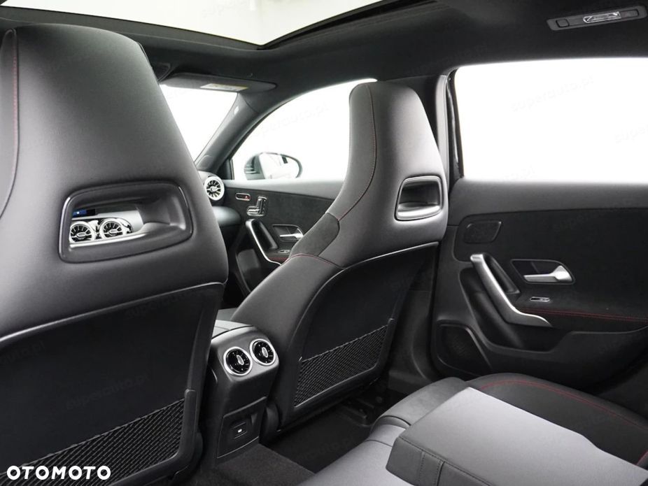 Mercedes-Benz Klasa A - 12