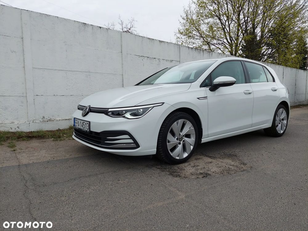 Volkswagen Golf 1.5 eTSI EVO Style DSG - 1