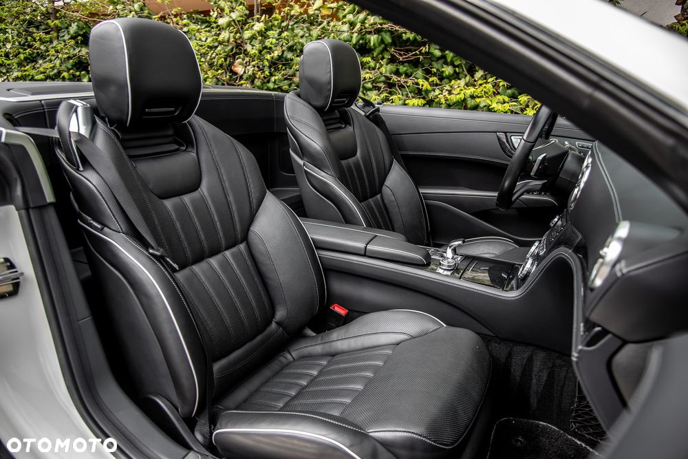 Mercedes-Benz SL - 8