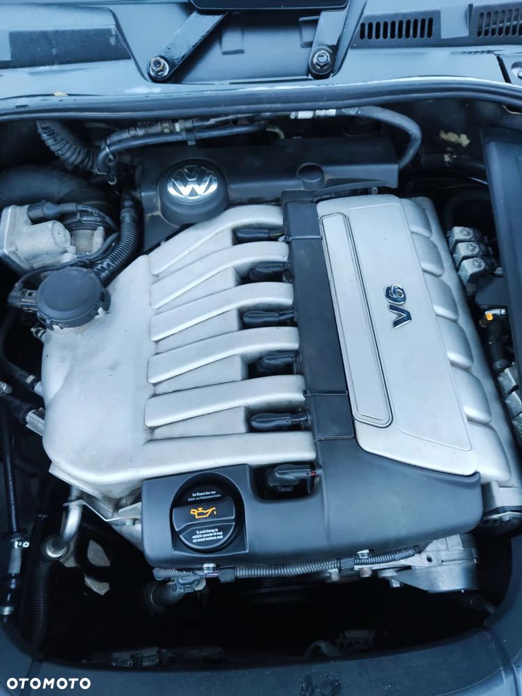 Volkswagen Touareg 3.2 V6 Automatik - 30