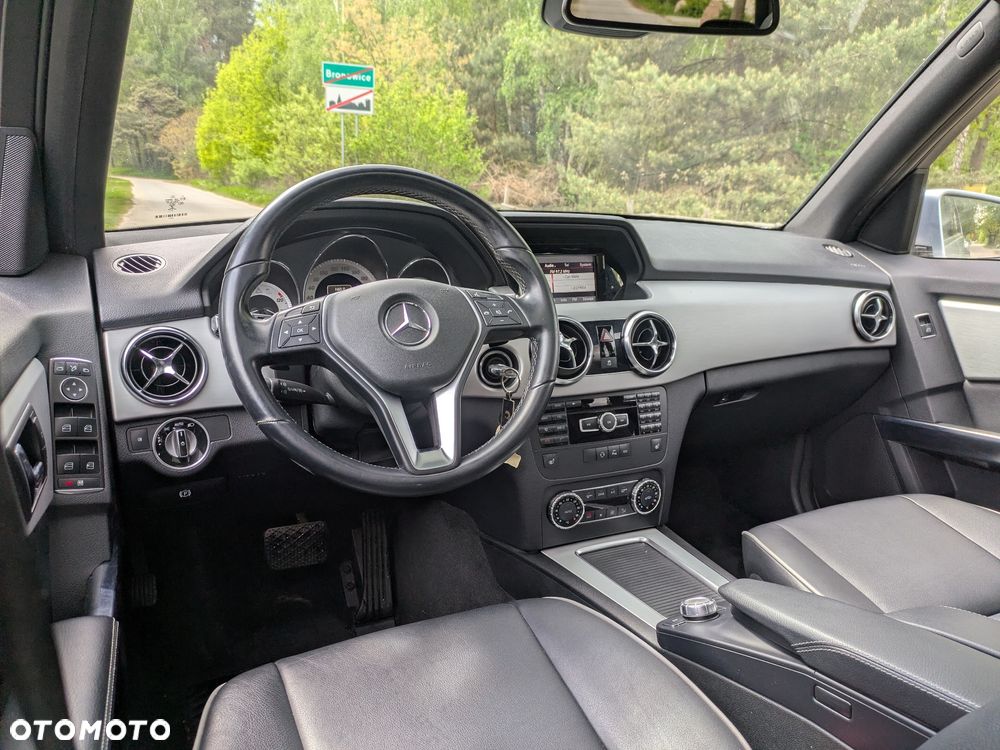 Mercedes-Benz GLK 220 CDI DPF BlueEFFICIENCY 7G-TRONIC SPORT EDITION - 14