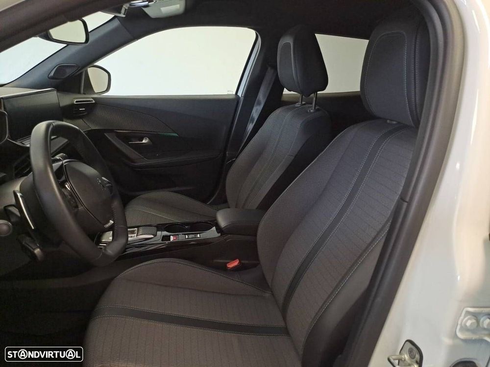 Peugeot 2008 1.2 PureTech Allure Pack - 9
