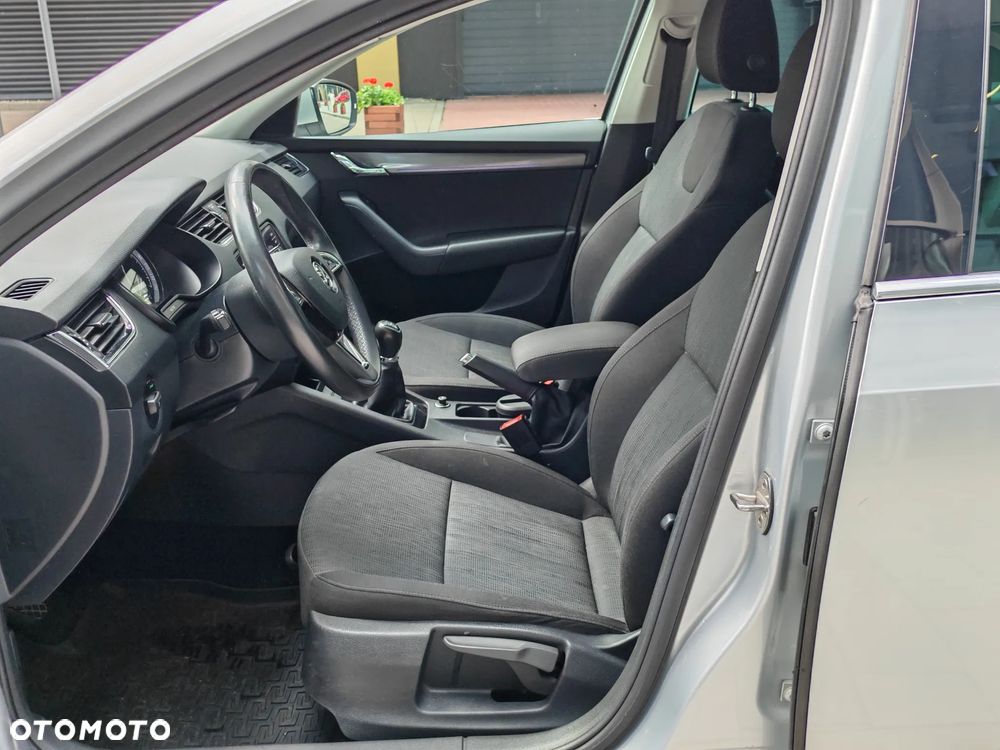 Skoda Octavia 1.5 TSI ACT Style - 11
