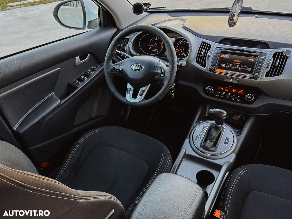 Kia Sportage 2.0 DSL 6AT 4x4 Style - 16