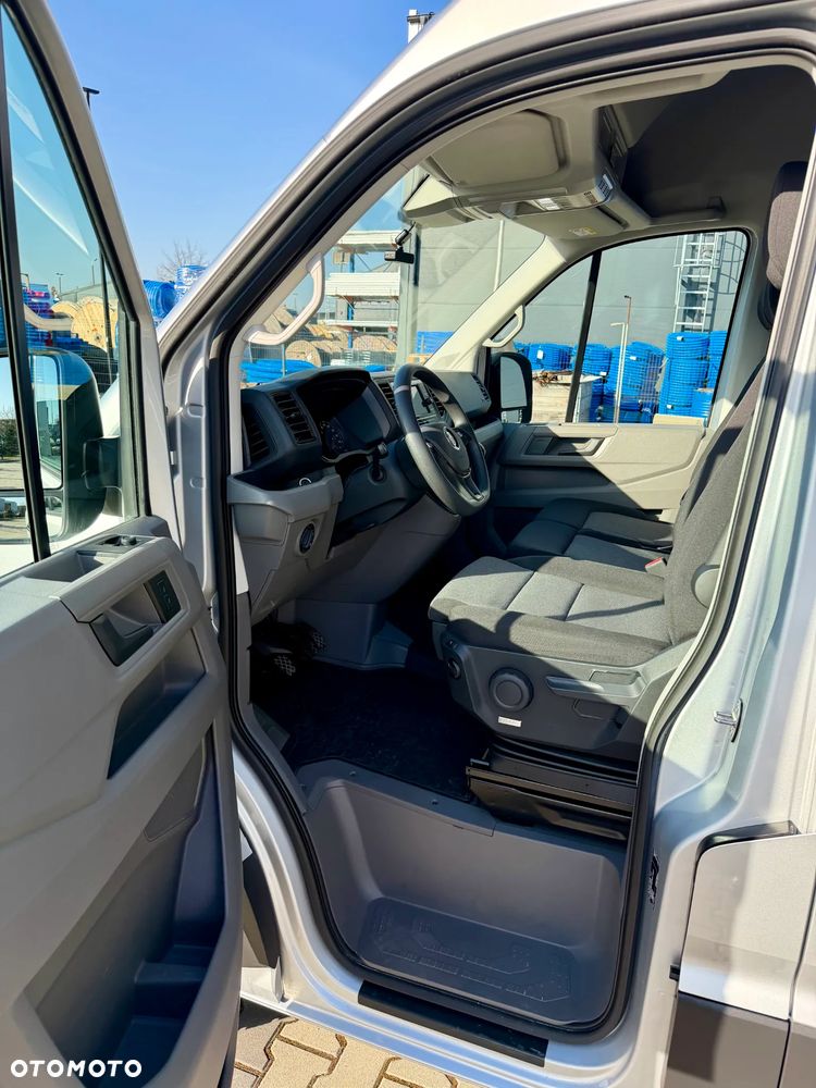 Volkswagen CRAFTER - 10