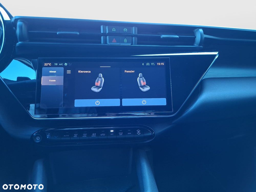Alfa Romeo Junior 1.2 mHEV Ibrida Speciale eDCT - 18