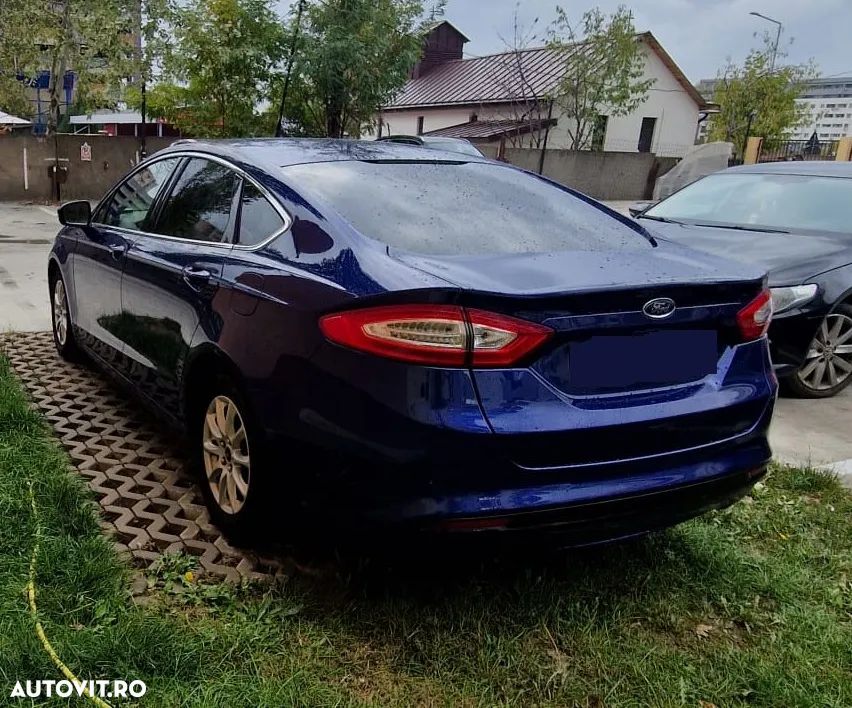 Ford Mondeo 2.0 HEV Titanium - 3