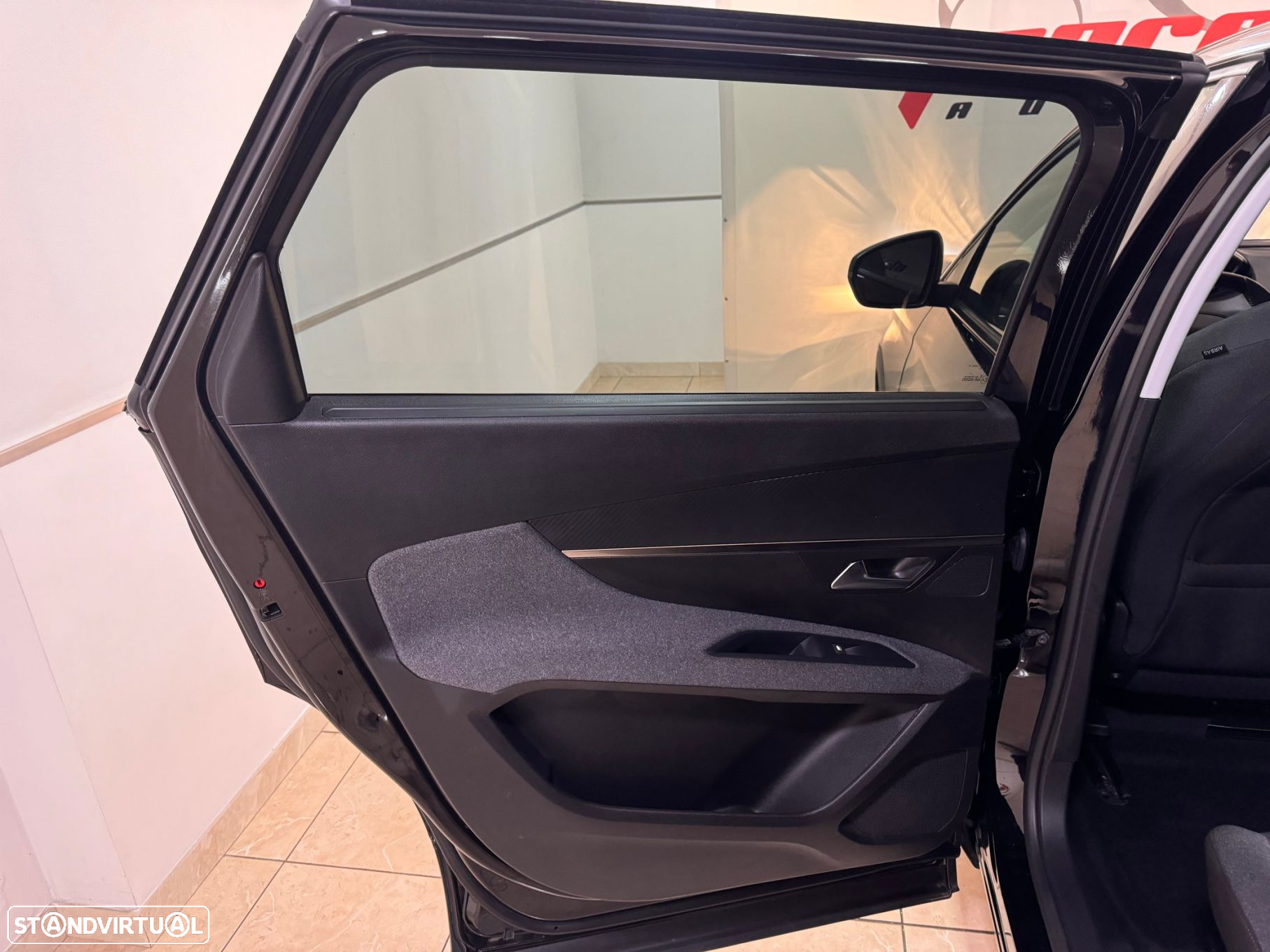 Peugeot 5008 1.2 PureTech Active Pack - 27