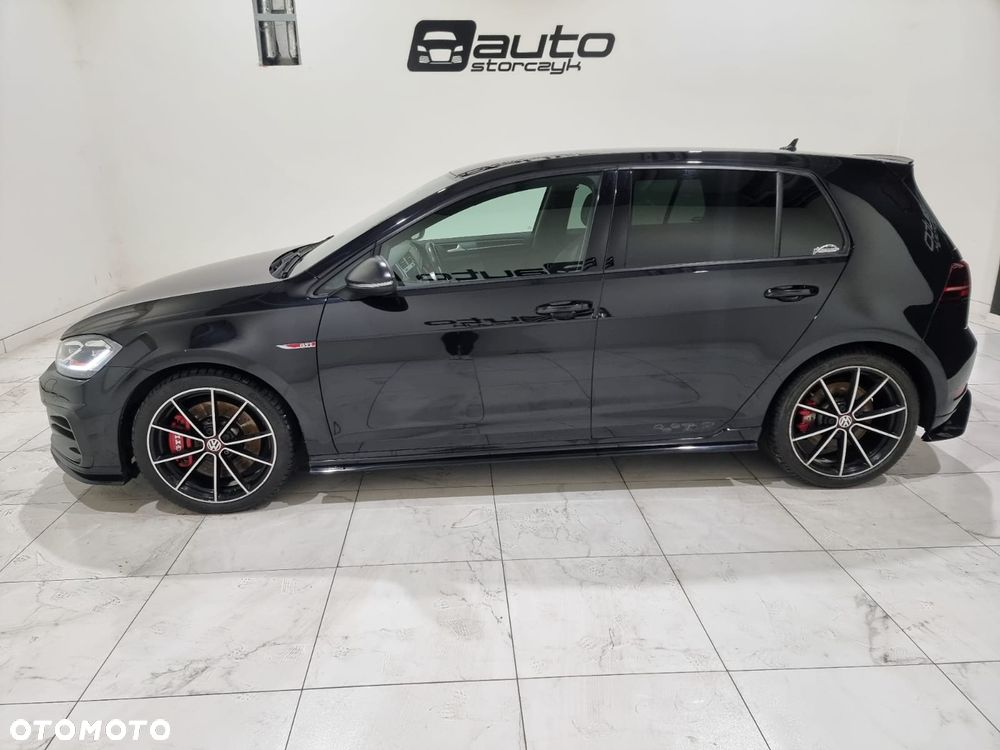 Volkswagen Golf - 11