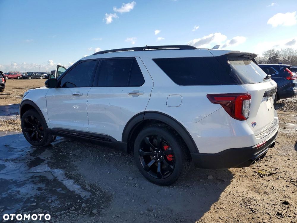 Ford Explorer EcoBoost Plug-in Hybrid ST-LINE - 3