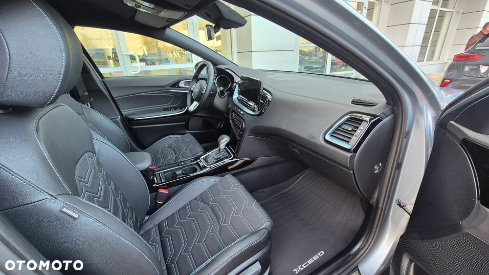 Kia XCeed 1.6 T-GDI Tribute DCT - 11