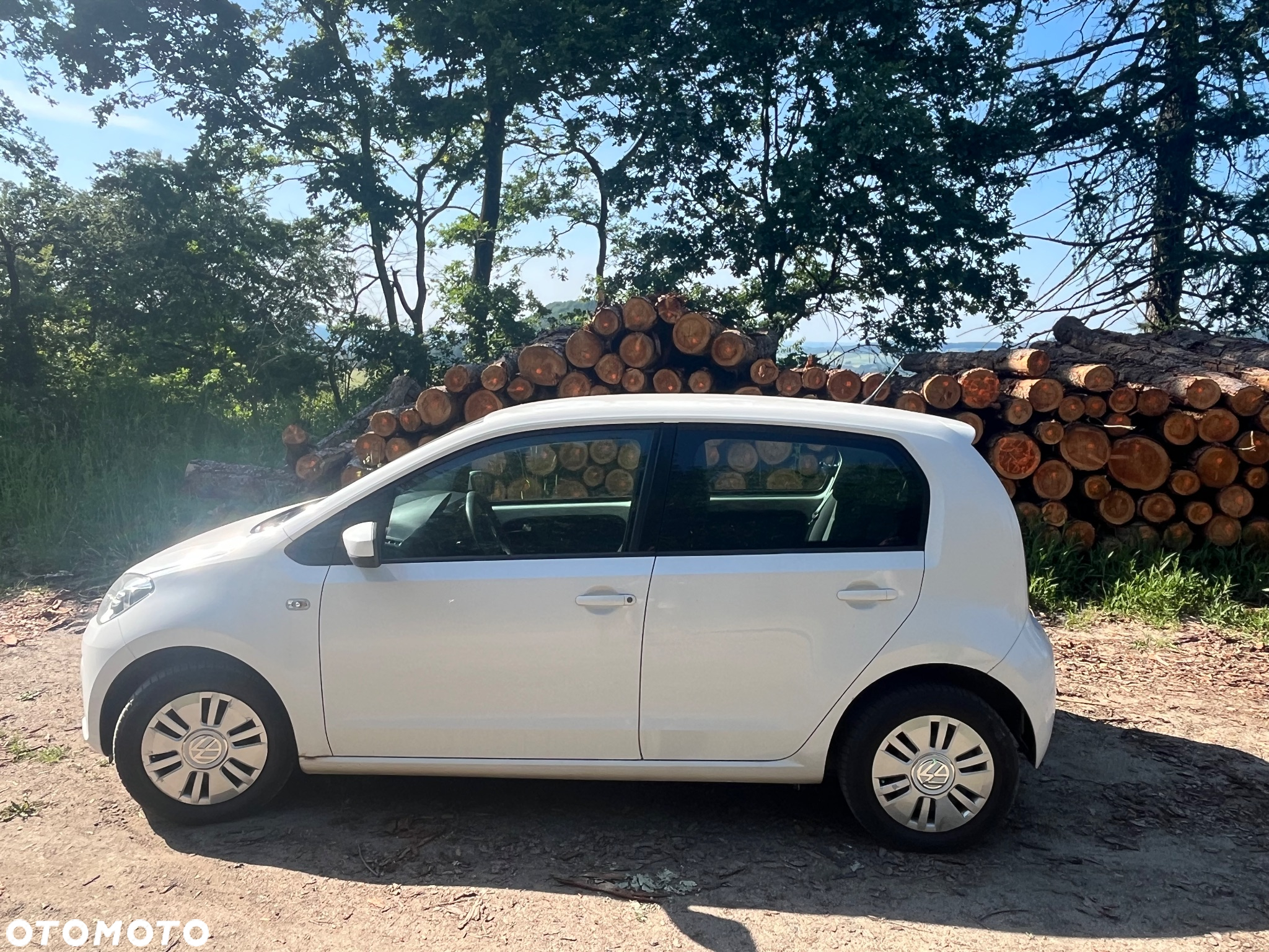Volkswagen up! 1.0 move - 17