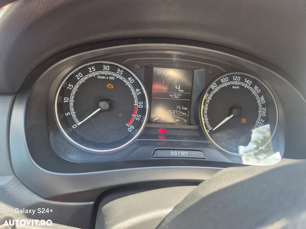 Skoda RAPID 1.4 TDI Active - 9