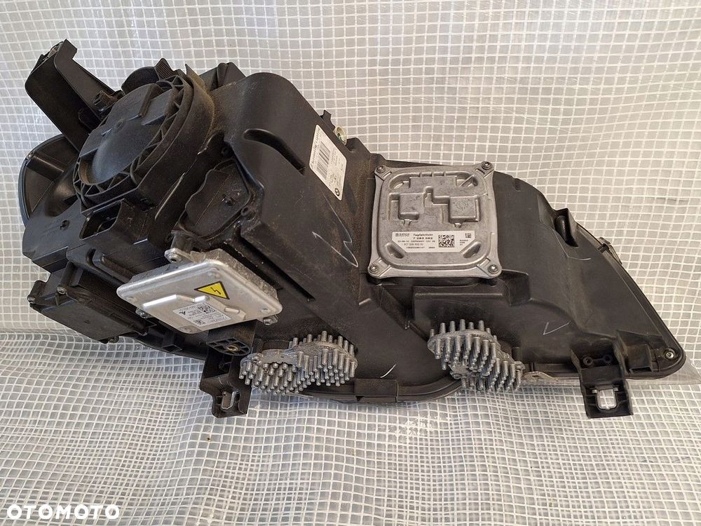 lampa przod  xenon skretny lewy   bmw x5 e70 lift lci  EUROPA demontaz - 7