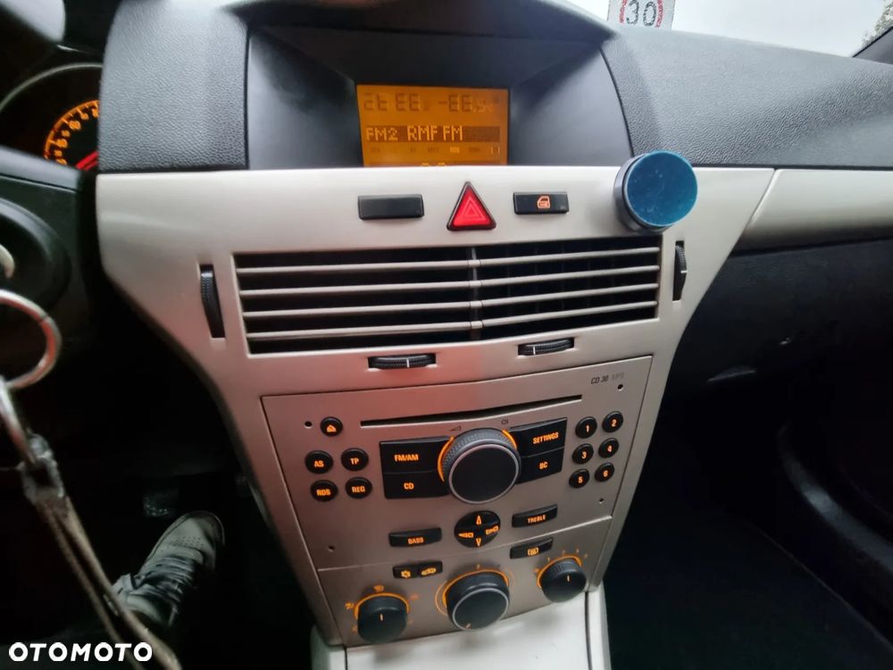 Opel Astra - 19