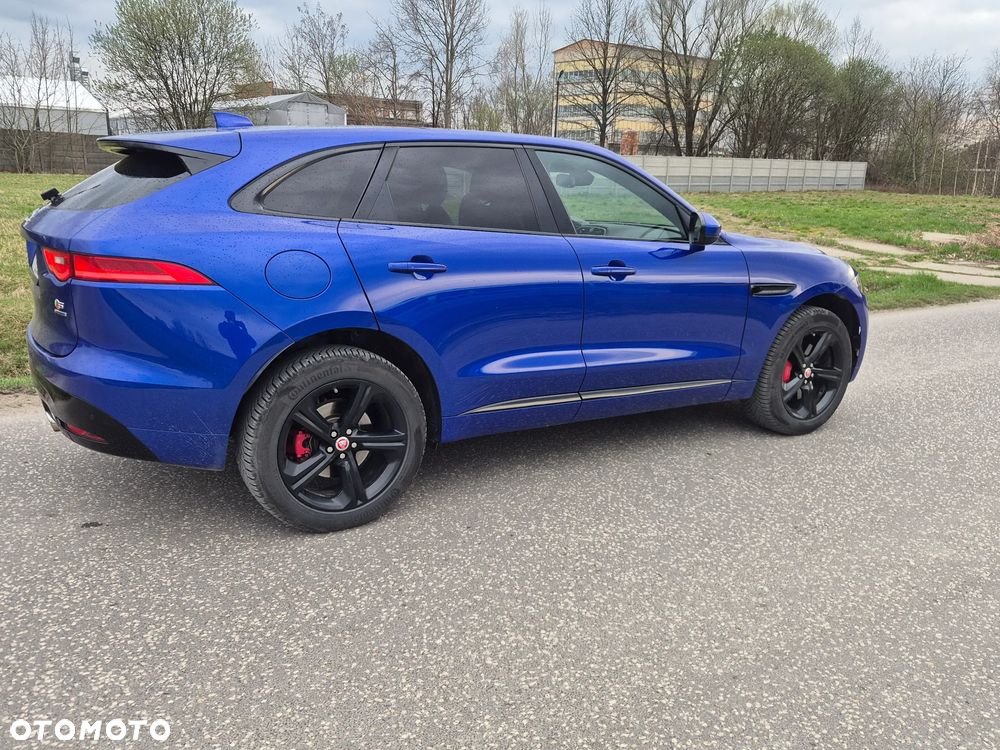 Jaguar F-Pace 3.0 V6 AWD S - 4