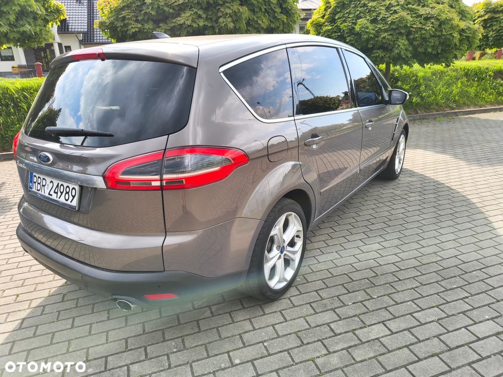 Ford S-Max - 25