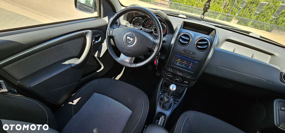 Dacia Duster 1.6 SCe Ambiance S&S - 21