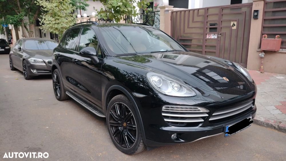 Porsche Cayenne Platinum Edition - 8