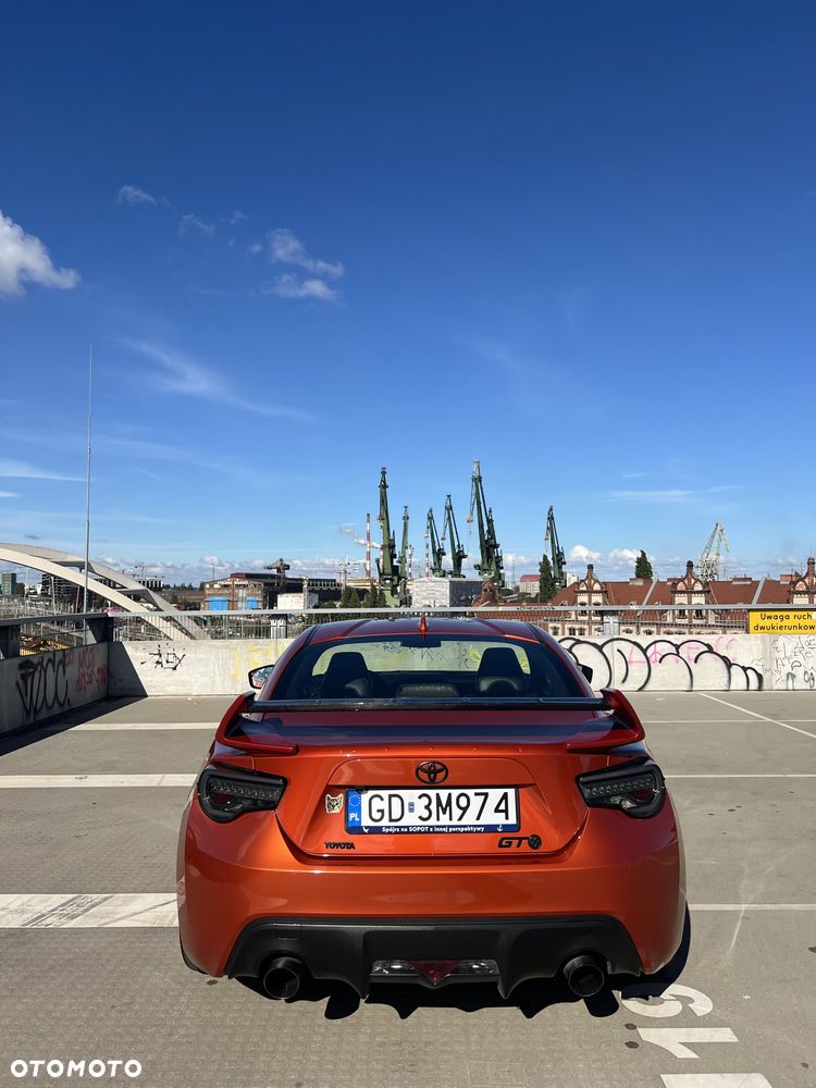 Toyota GT86 2.0 Prestige - 9