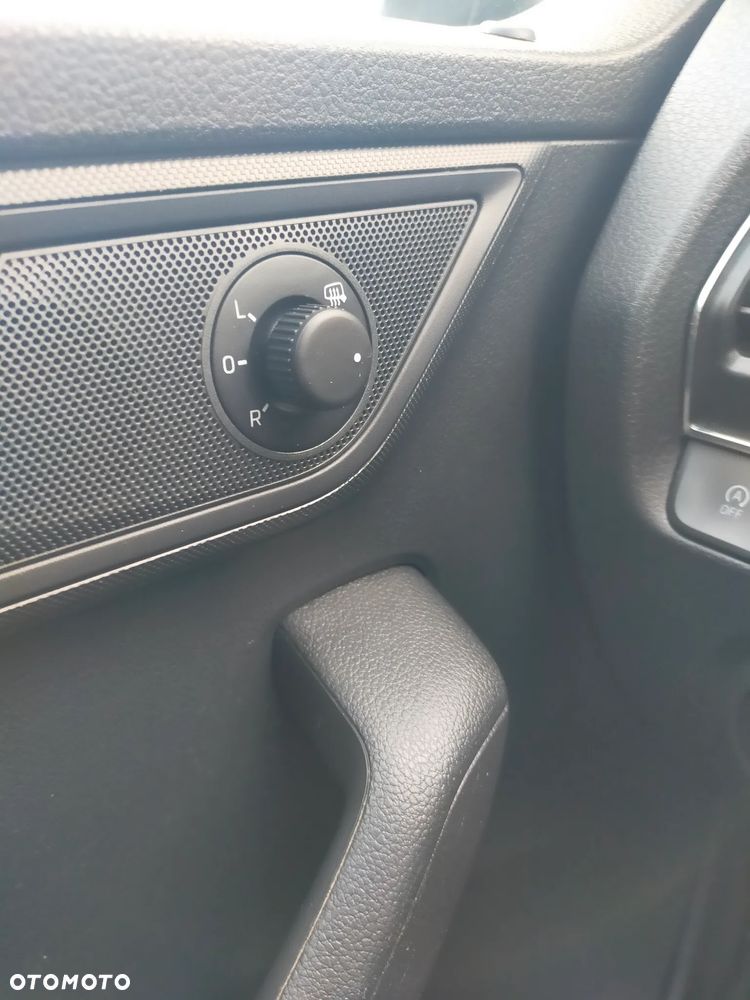 Skoda Fabia - 15